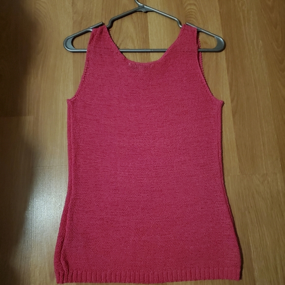 WD.NY Pink Top - Picture 2 of 7